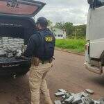 Motorista é preso com pasta base de cocaína e ‘supermaconha’ em caminhão que seguia para SP