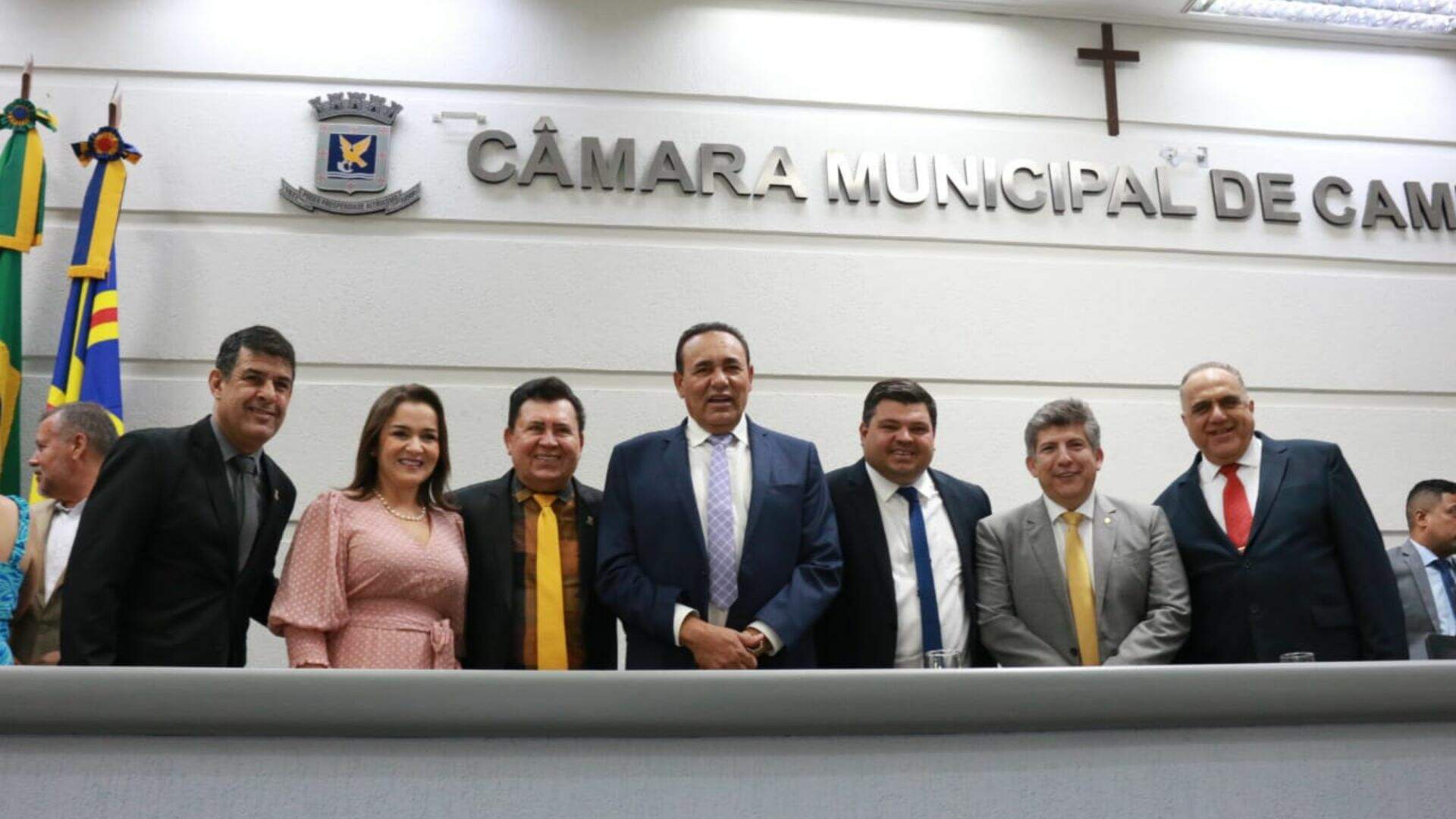 Carlão é reconduzido presidente da Câmara e destaca missão de ajudar as pessoas de Campo Grande