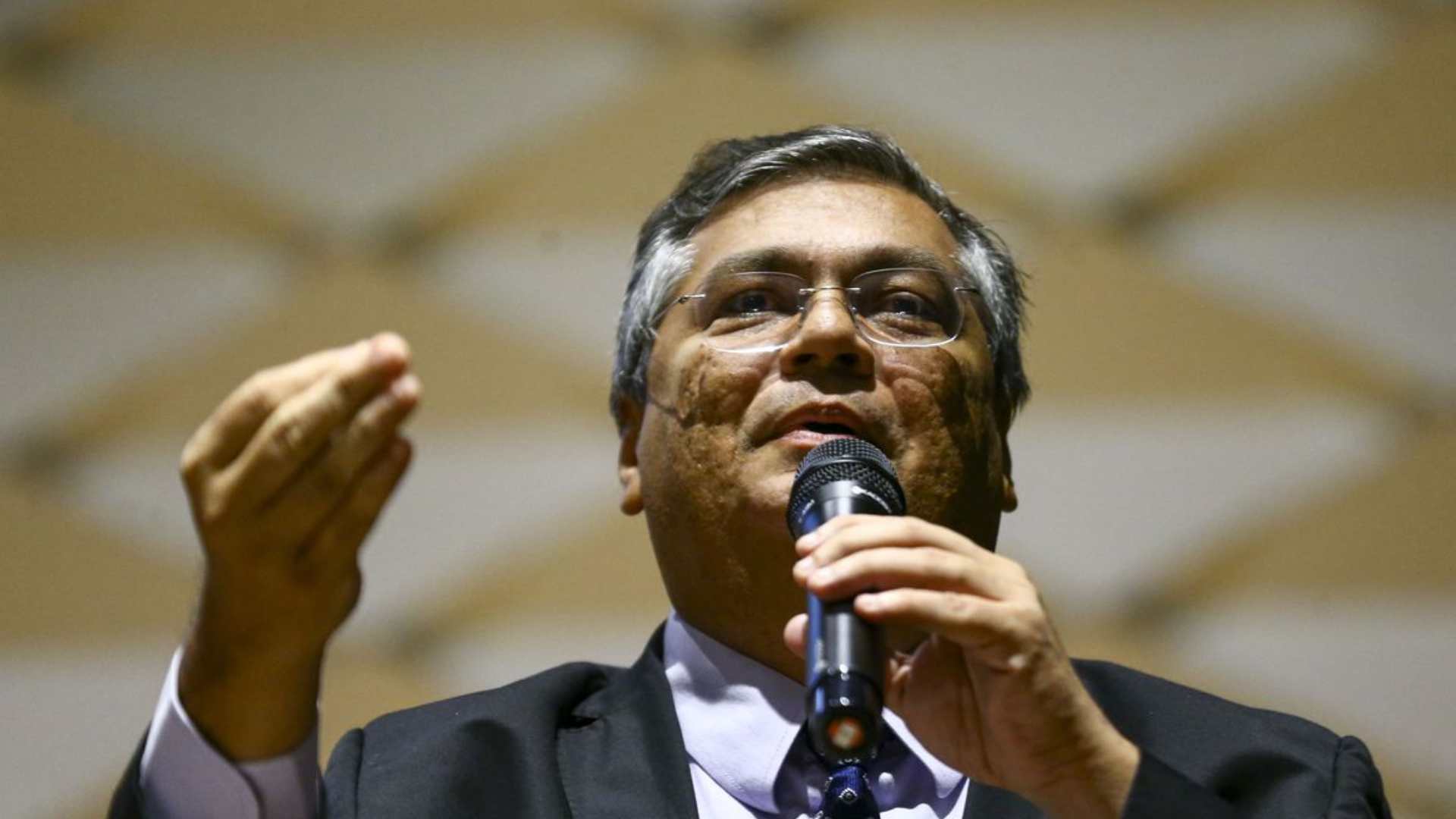 Pressão de bolsonaristas leva Flávio Dino a comparecer a duas comissões da Câmara nesta semana