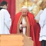 Em funeral, Papa Francisco diz que Bento XVI espalhou ‘sabedoria, delicadeza e dedicação’