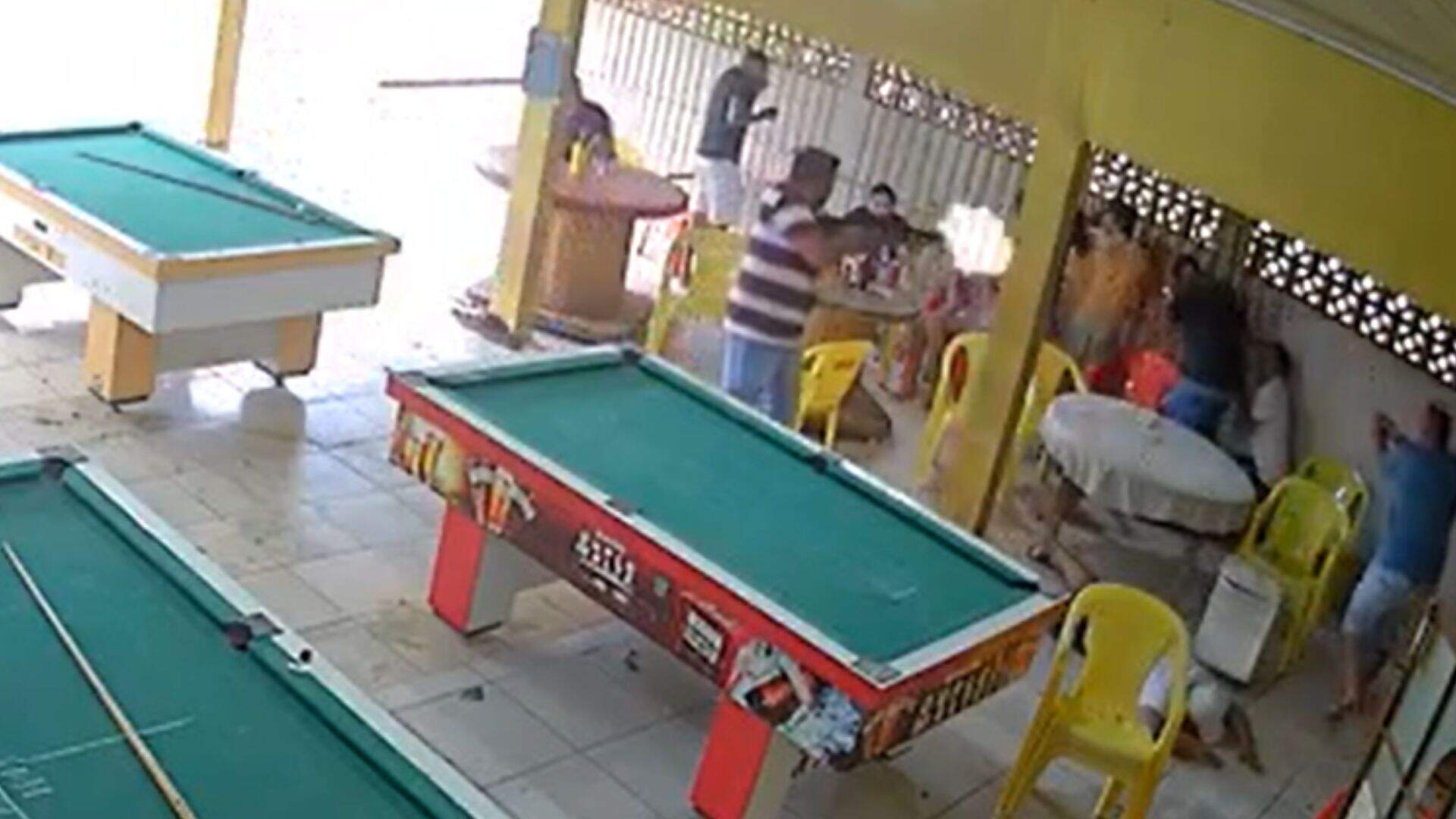 Aposta de sinuca em bar motivou chacina que matou ex-morador de MS