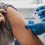Vacina bivalente já está disponível para pessoas acima de 18 anos em Dourados