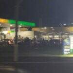 Postos de gasolina em Campo Grande têm filas antes de reoneração de tributos