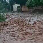 Chuva de 76,4mm causou alagamentos e enxurradas em Campo Grande