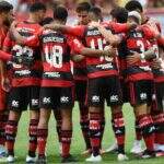 Flamengo bate Fortaleza e fica a 6 pontos da liderança do Brasileirão