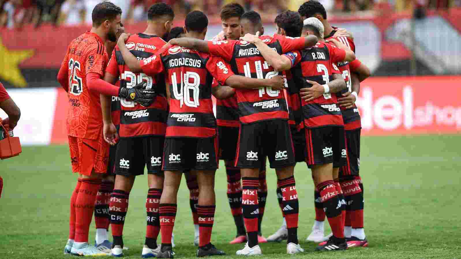 Flamengo vence o Fortaleza e fica a seis pontos da liderança