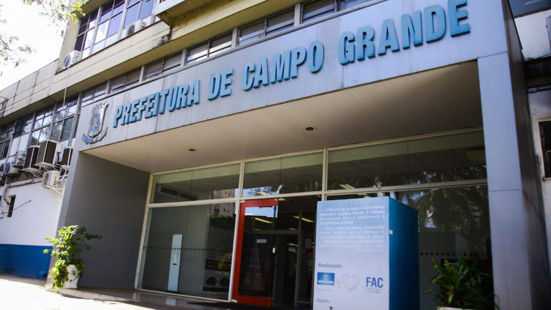 Campo Grande abre processo seletivo com salário de R$ 2,5 mil para assistente educacional