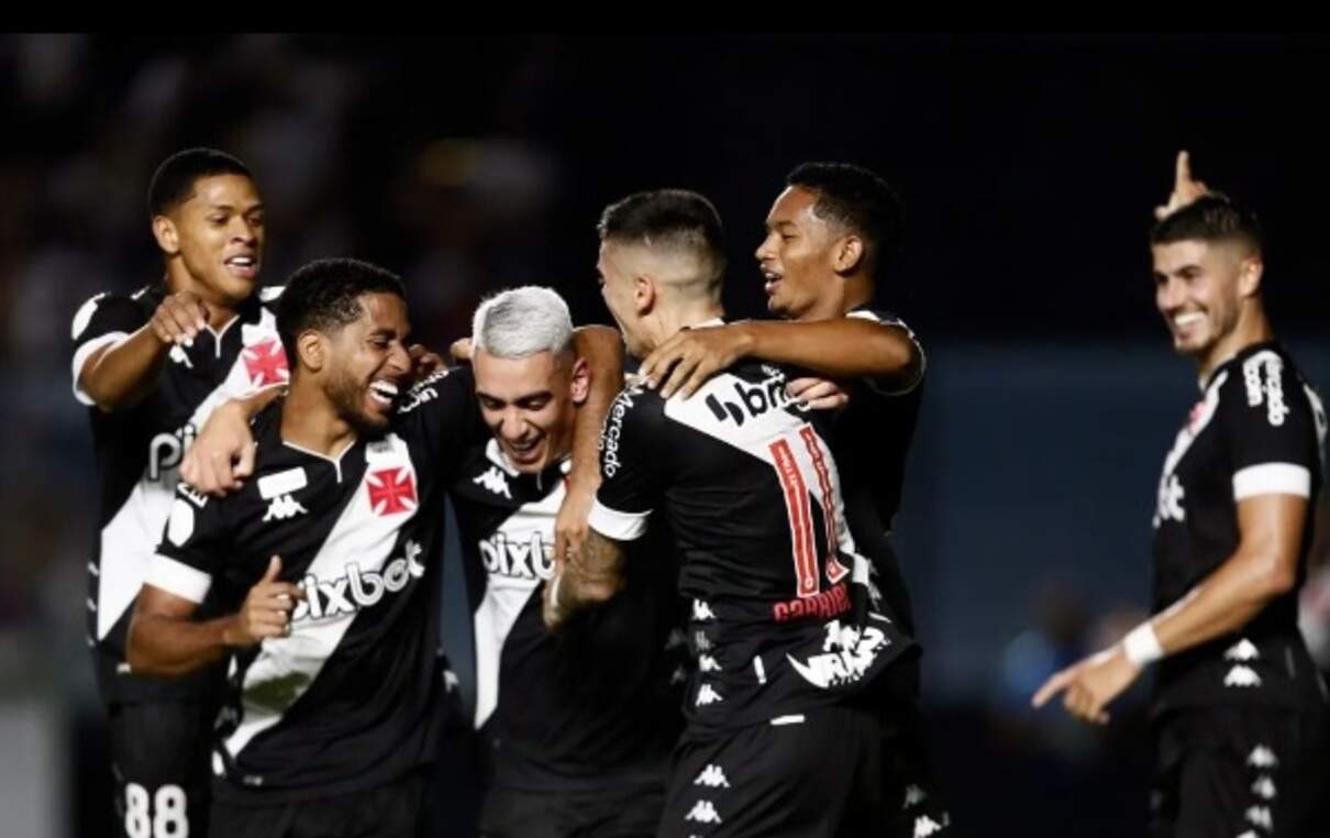 Pedro Raul marca dois e Vasco derrota Boavista antes de clássico com o Flamengo