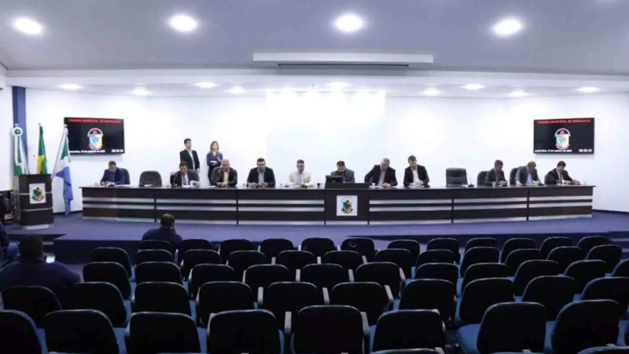 Câmara de Maracaju aprova comissão para cassação de 8 vereadores após operação policial