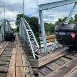 Veículo capota em cima de ponte e complica trânsito entre cidades em MS