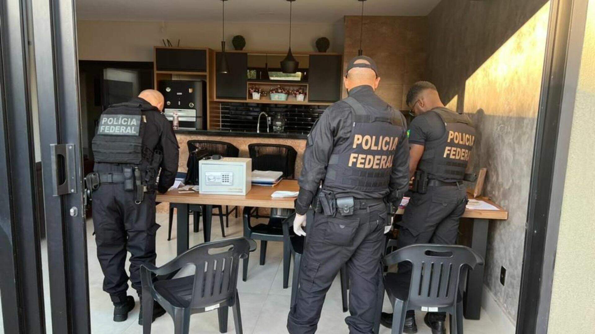 Operação em Ponta Porã teve preso em flagrante e documentos apreendidos em gabinete