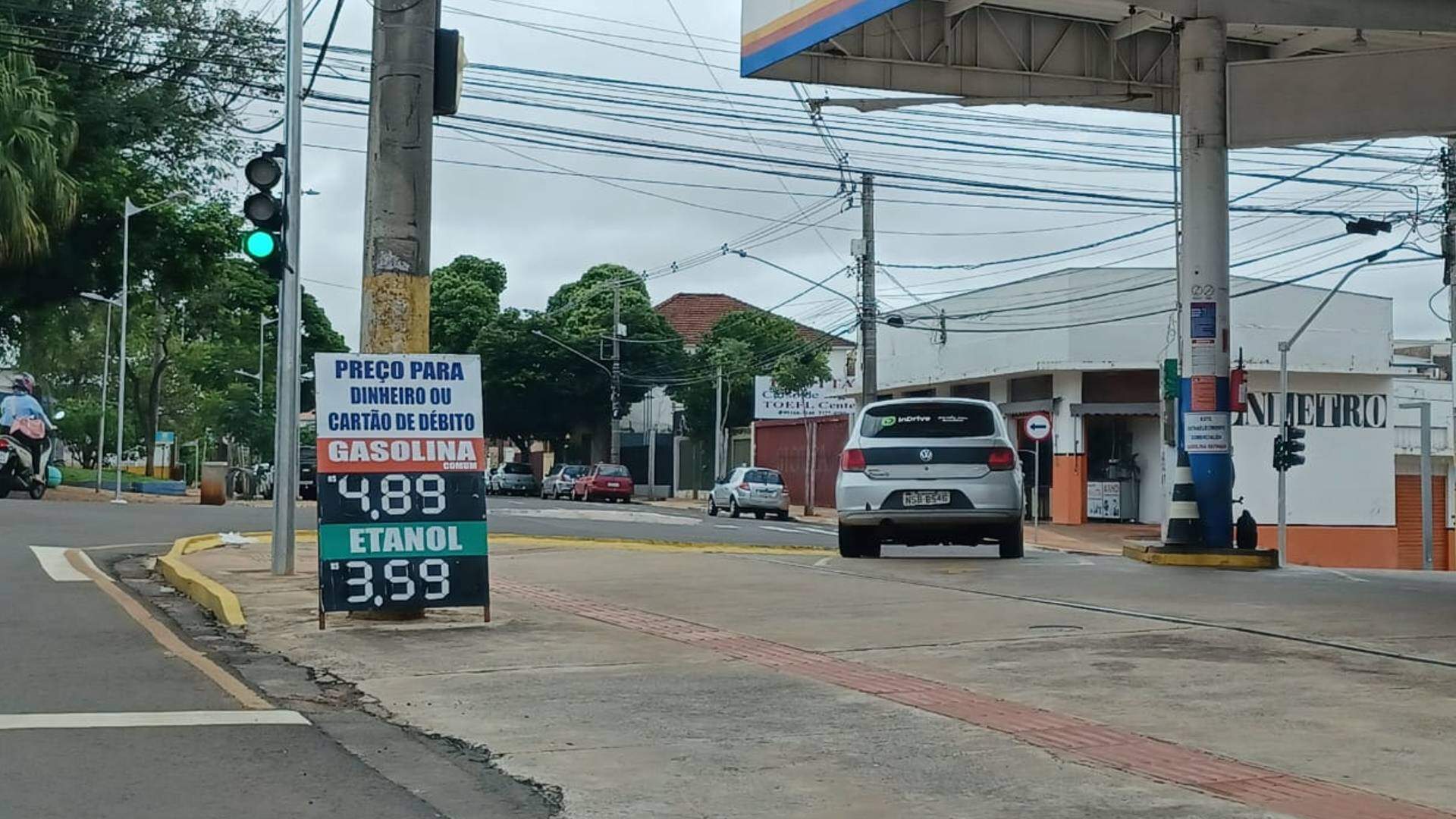LISTA: Vai abastecer? Gasolina é encontrada a R$ 4,89 em Campo Grande