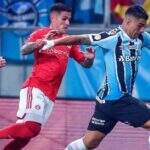Carballo marca nos acréscimos e invicto Grêmio bate o rival Inter no Gauchão