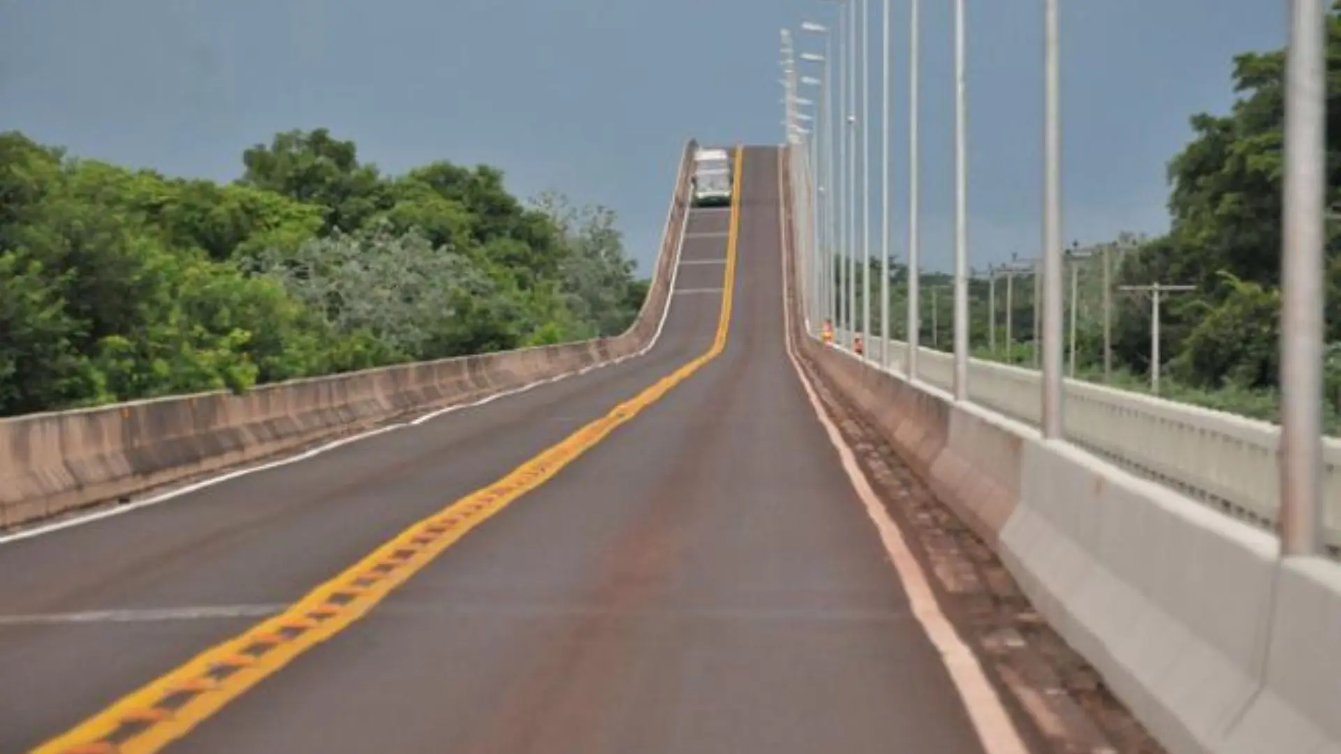 ponte rio paraguai