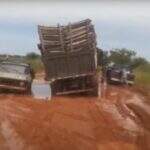 Carros atolados e barro: Motoristas reclamam de estrada que custou R$ 7,5 milhões em Sidrolândia