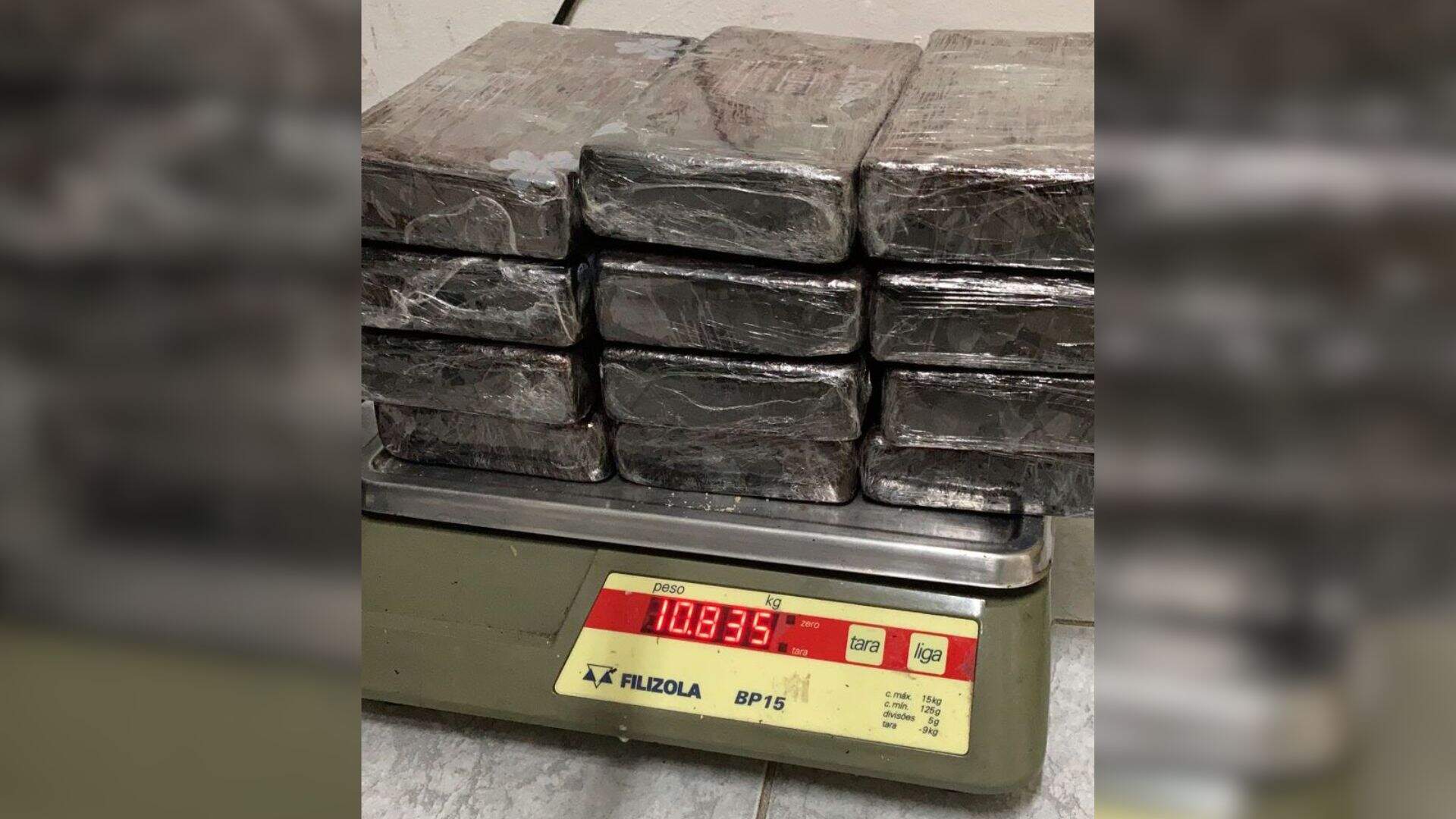 Polícia Federal apreende 11 kg de cocaína na rodoviária de Corumbá