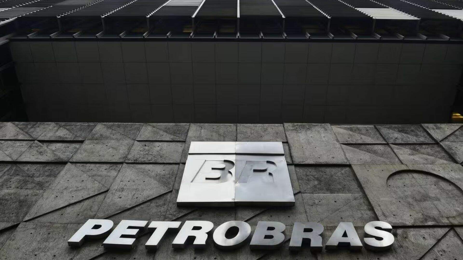 Petrobras poderá perfurar poços na Margem Equatorial, diz Ministério de Minas e Energia