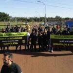 Policiais penais federais aderem à paralisação nacional e protestam em Campo Grande