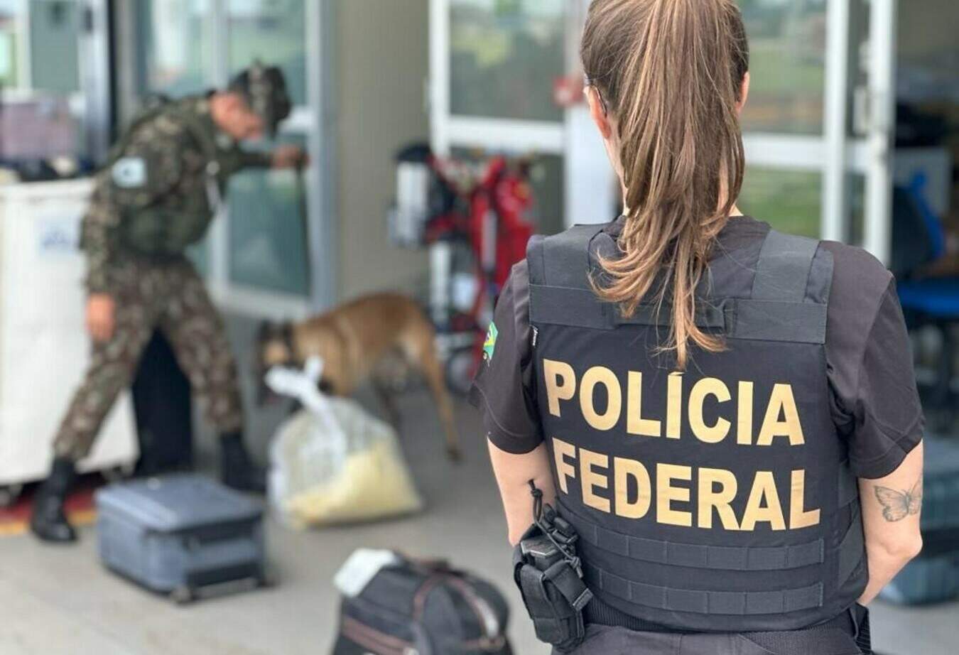 PF e Exército Brasileiro fazem pente fino de combate ao tráfico no aeroporto de Ponta Porã