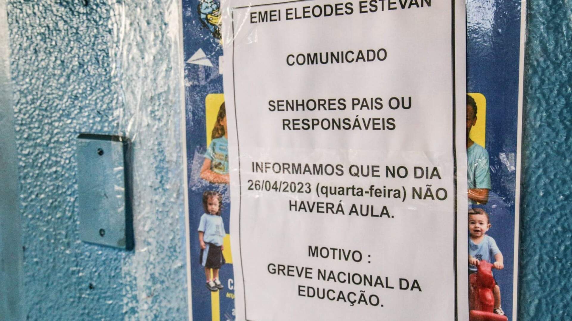 Professores param em greve nacional e alunos da Reme ficam sem aula nesta quarta-feira