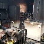 Casa é incendiada em Campo Grande por ex-marido após ameaças a jovem