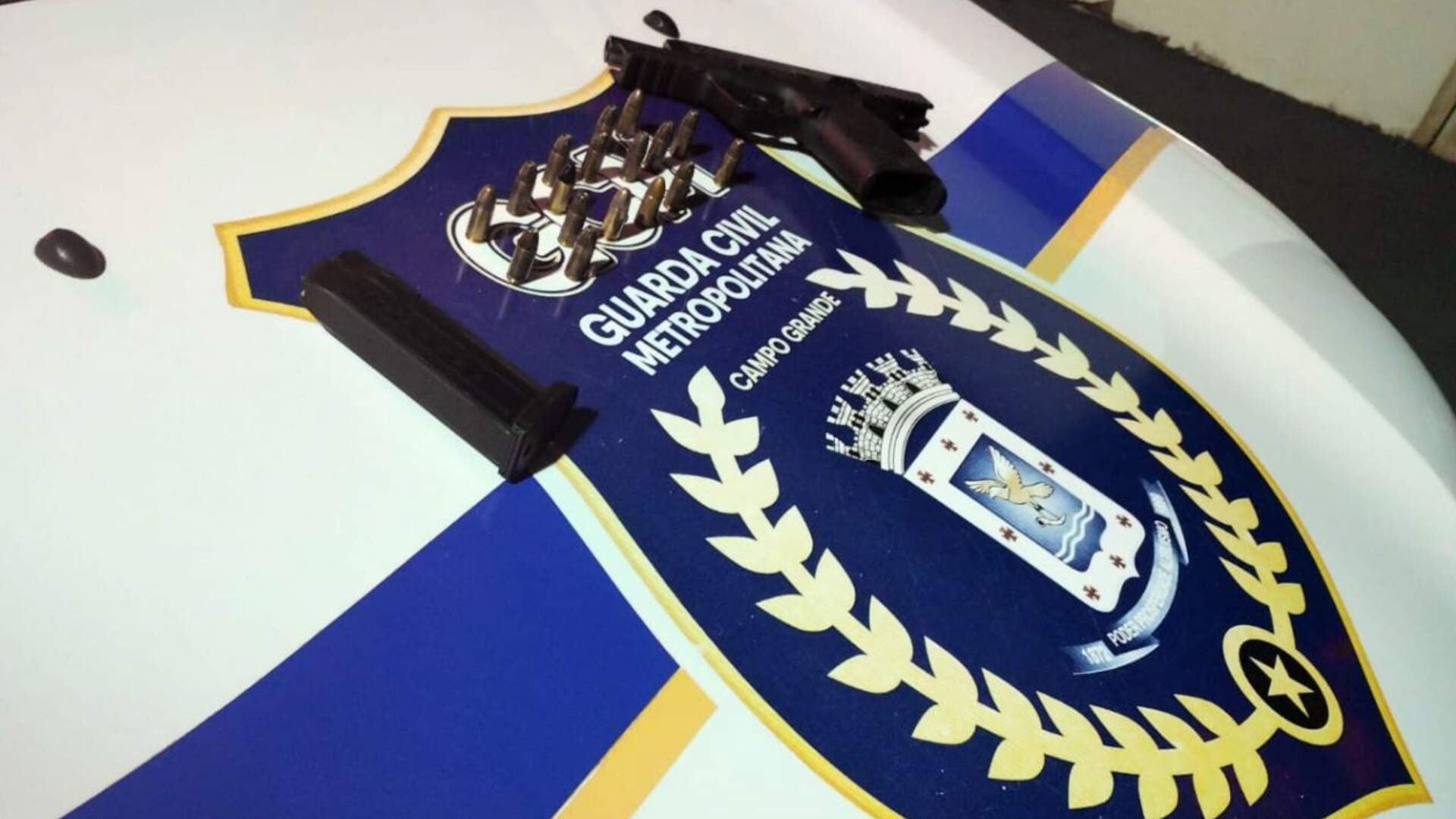 Guarda municipal encontra pistola e munições com adolescente em Campo Grande