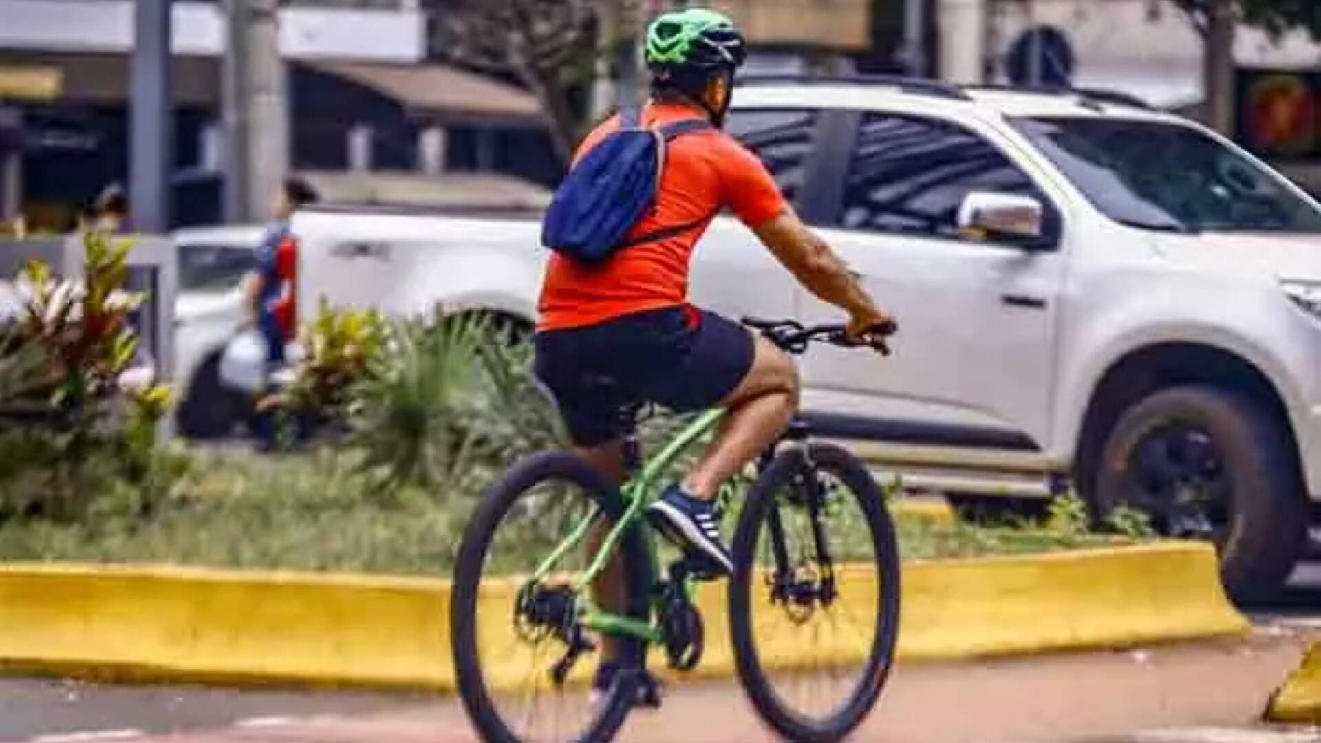 10 erros comuns dos motoristas em Campo Grande que podem ser fatais para quem está de bicicleta