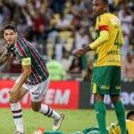 Sem empolgar, Fluminense vence Cuiabá no Maracanã e se firma no G-4 do Brasileirão