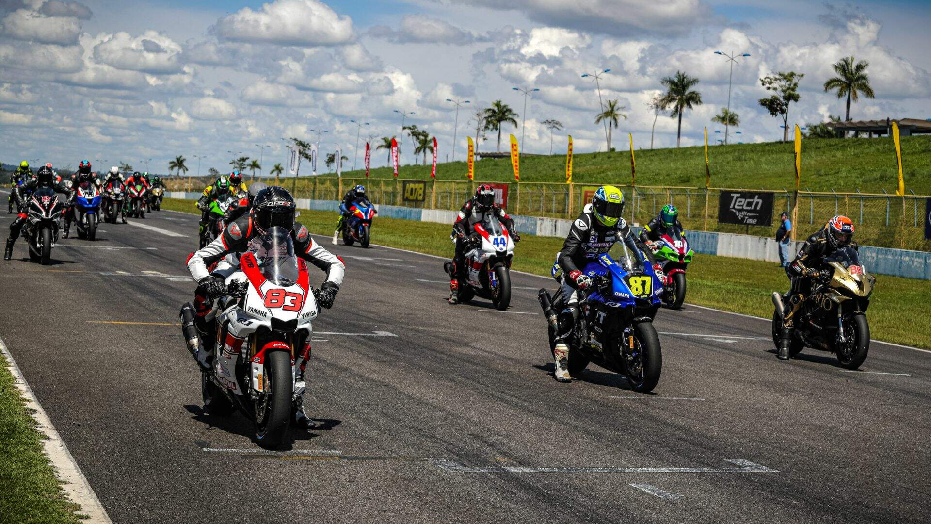 Como prometido o desenho da moto espero - Desenho de Motos