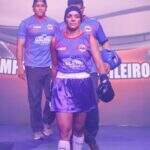 Terceira melhor do Brasil, Monica encontrou na prática do boxe a saída da depressão e da obesidade