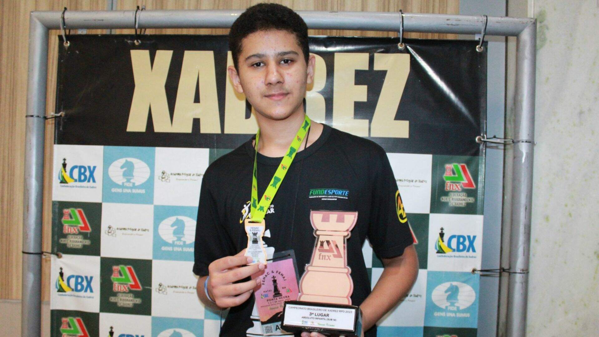 Enxadristas de MS conquistam 14 troféus e são destaque no Pan-Americano de  Xadrez Escolar