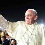 Após ataques de Milei, papa vira personagem de eleição na Argentina