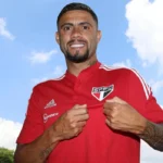 Wellington Rato treina e deve reforçar o São Paulo no clássico com Palmeiras