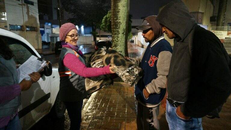 Acolhimento a moradores de rua no frio