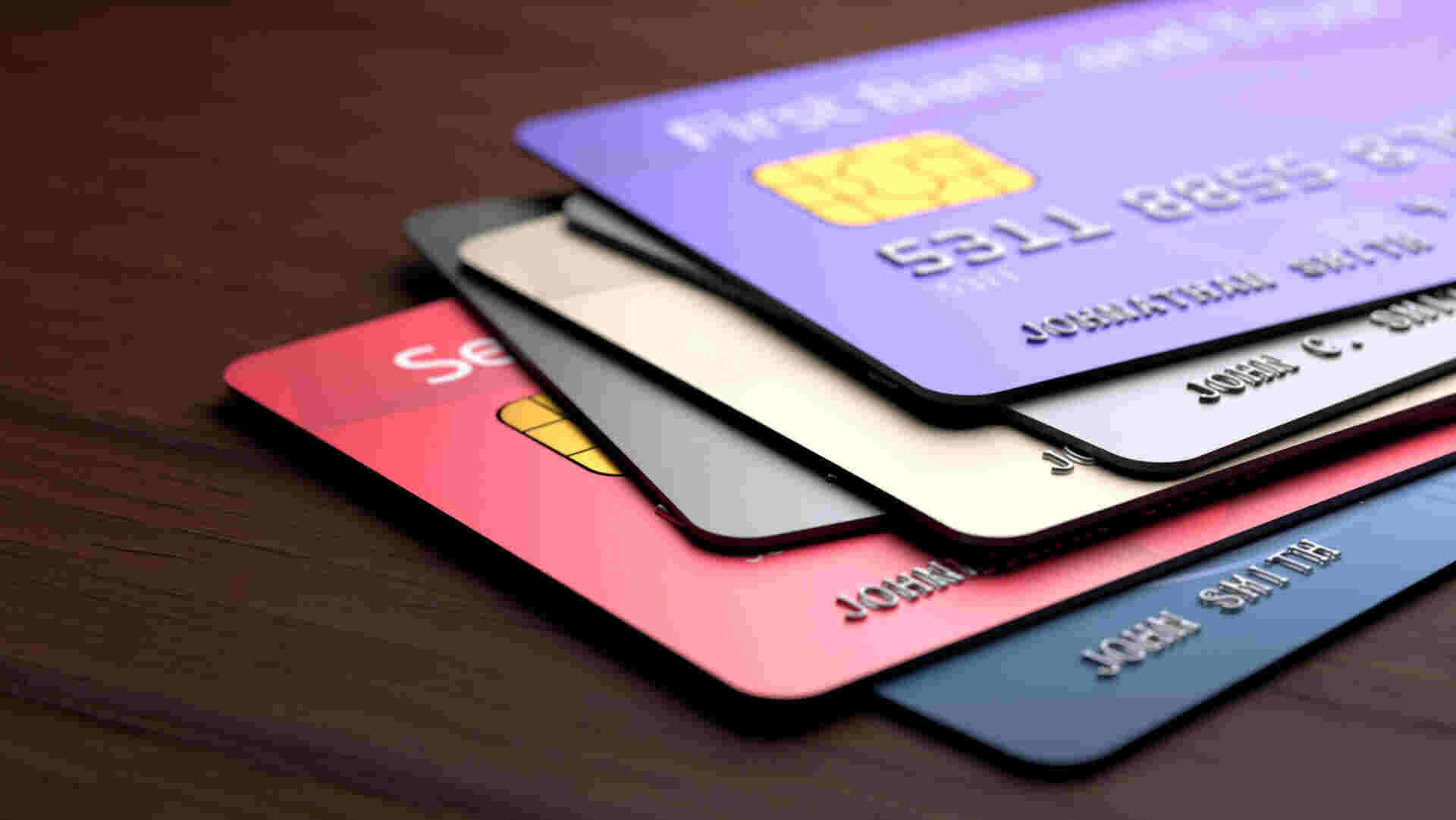 banco cartão de crédito reprodução dívida endividadas