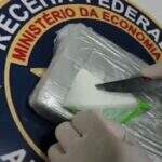 Boliviana é presa em táxi ao tentar entrar com 3 kg de cocaína em Corumbá
