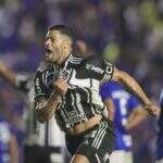 Hulk marca de falta e Atlético-MG vence clássico com Cruzeiro