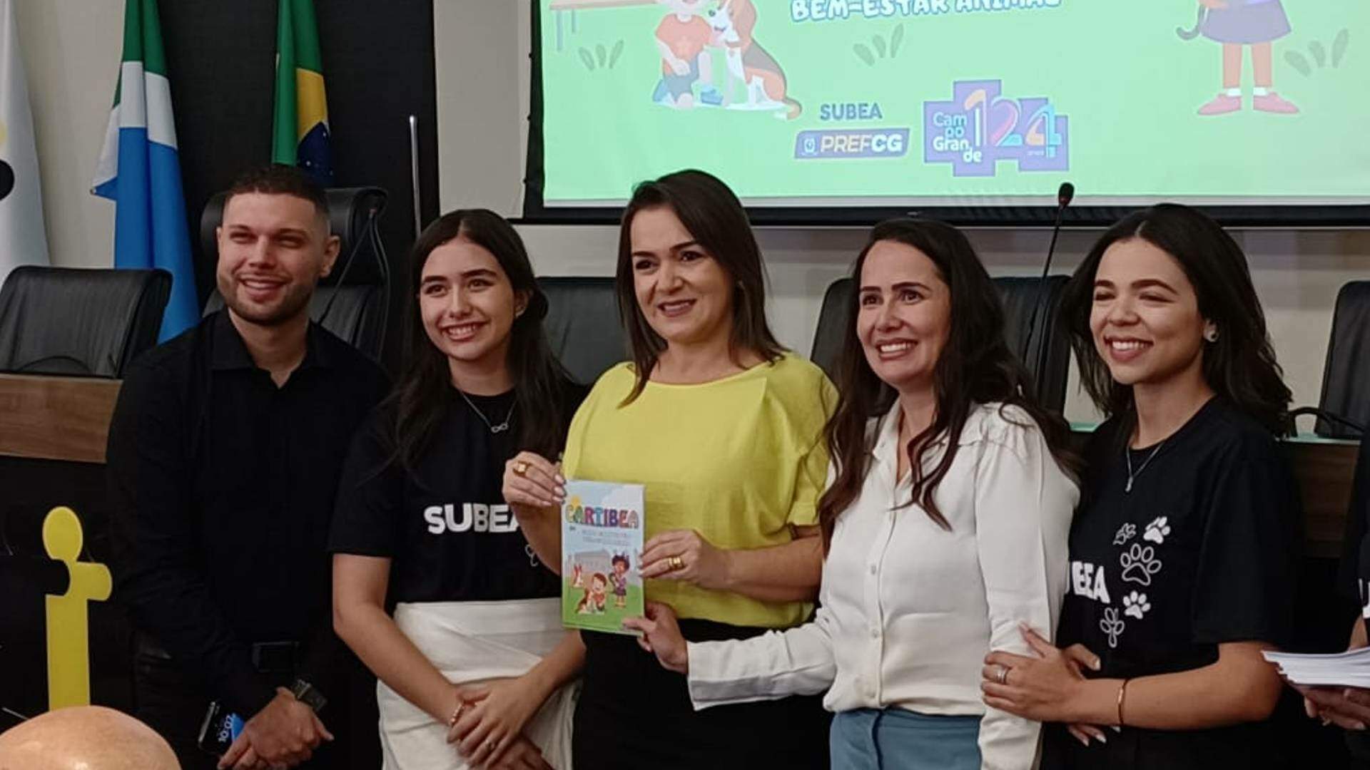 O material visa conscientizar os alunos e combater os maus-tratos aos animais
