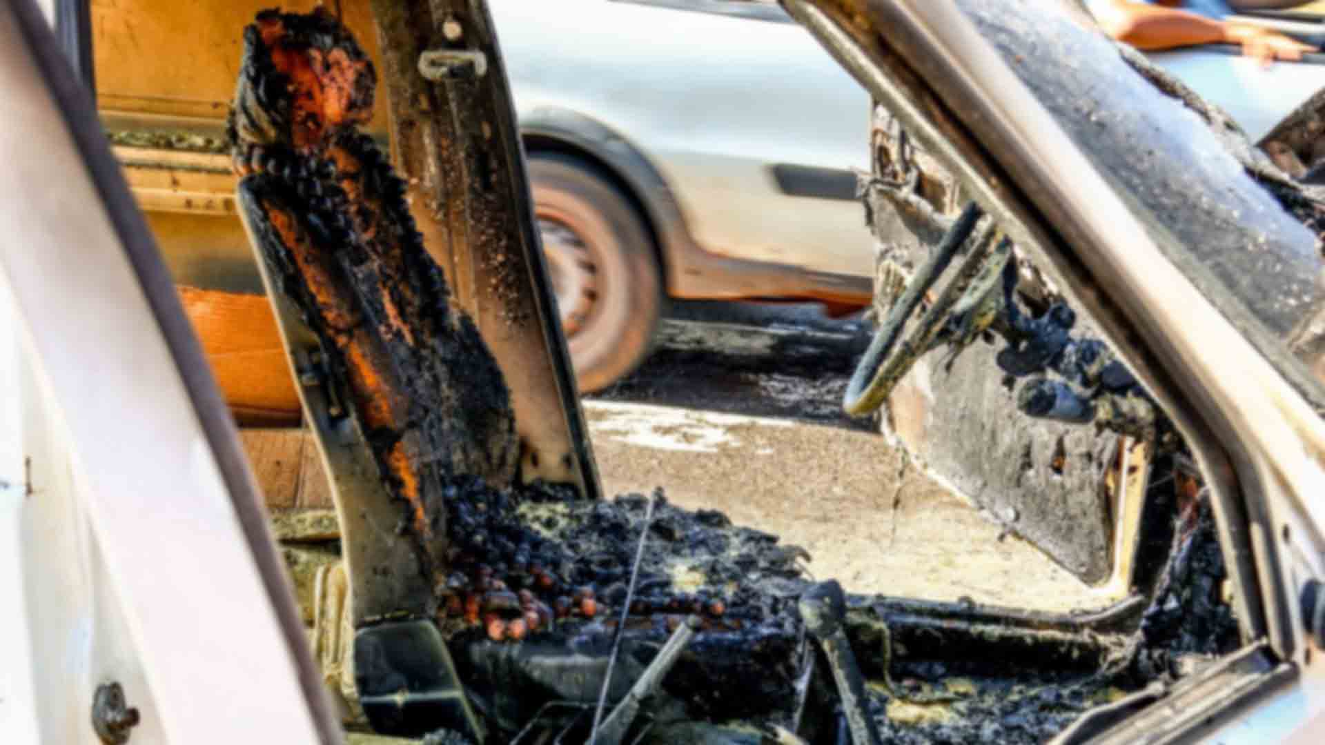 carro incêndio