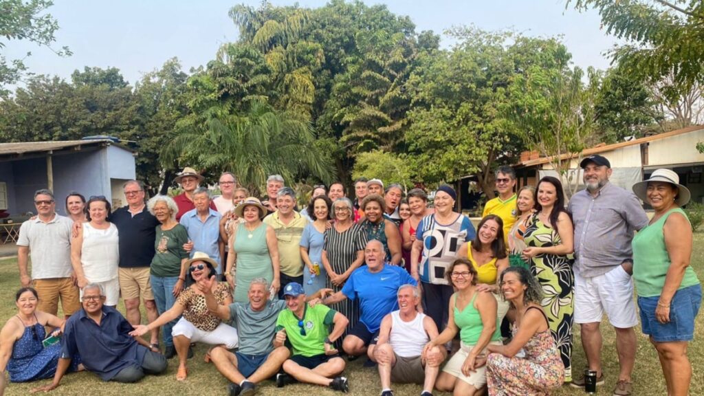 Antigos funcionários da Telems, atual Brasil Telecom - Oi, reunidos em Campo Grande (Arquivo Pessoal)