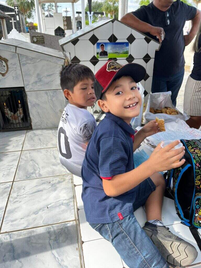 tradição túmulos comidas